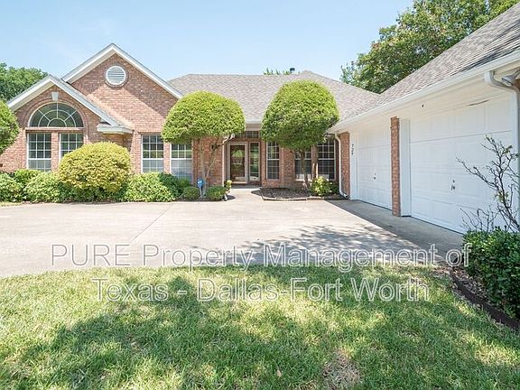 4th image of 729 Robin Meadow Dr