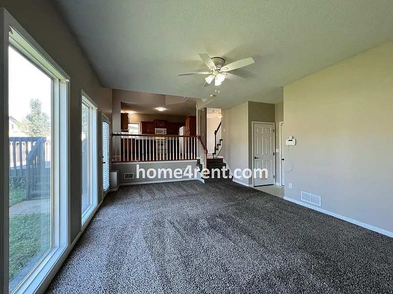 8310 NW 77th Ter — Photo 17