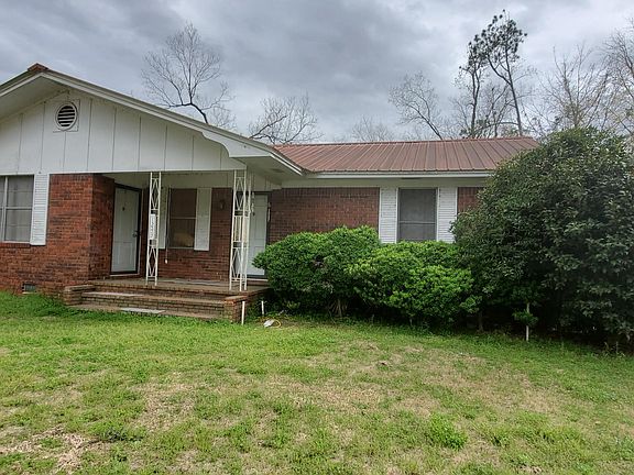 2nd image of 1243 Campbellton Ave