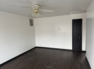 5839 Creekview Ct W APT B, Portage, IN 46368