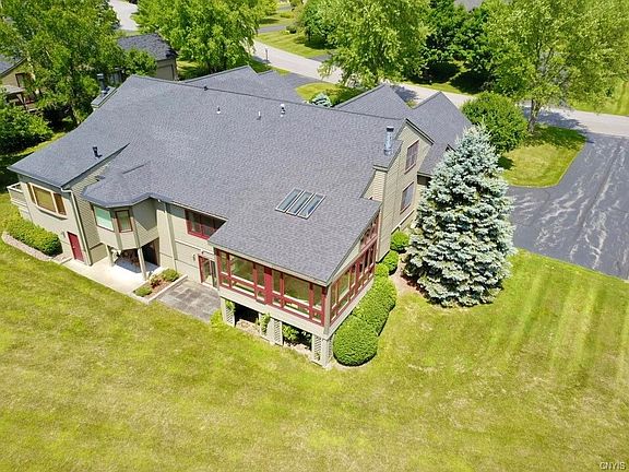 5th image of 5 Old Farm Ln