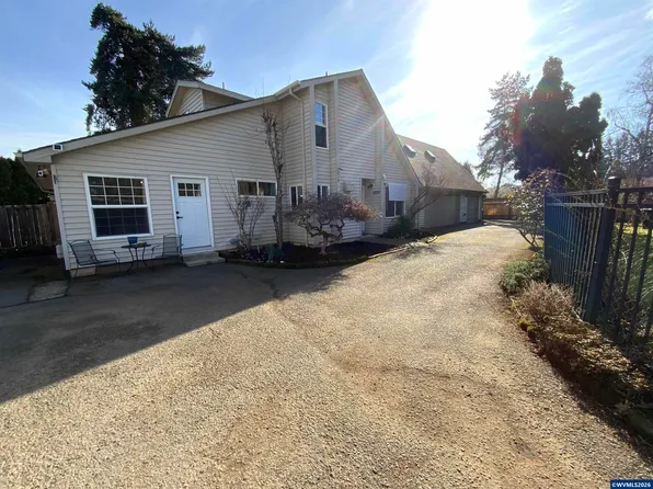 414 Boone Rd SE, Salem, OR 97306