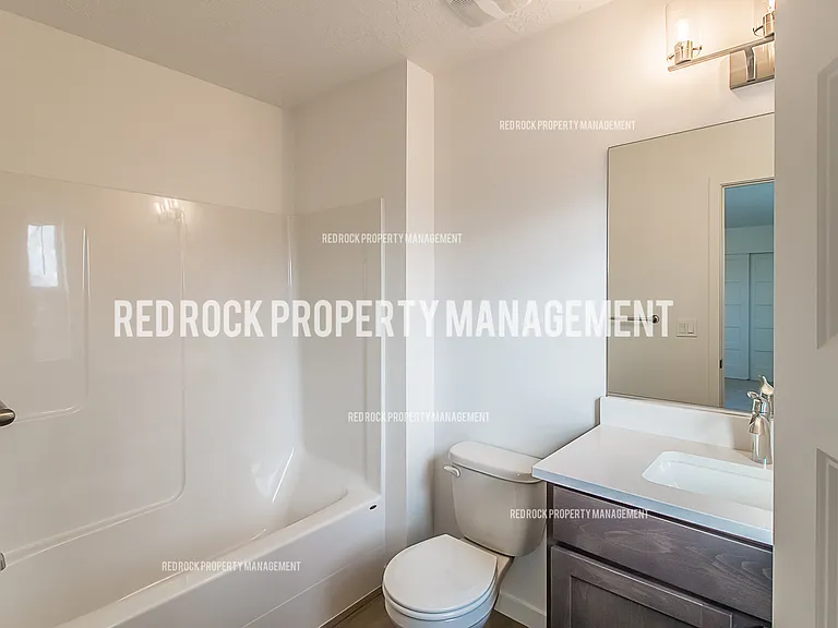 1118 N Davis Ln — Photo 12