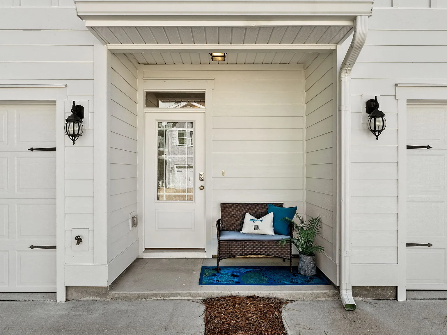 3 bed, 2.5 bath, 1537 sqft, $2,800 — Photo 1