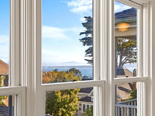 218 4th St, Pacific Grove, CA 93950