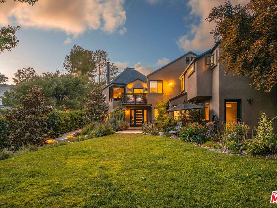 25761 Vista Verde Dr, Calabasas, CA 91302 | Zillow