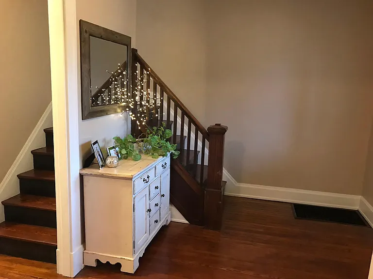 Front entry with double staircase