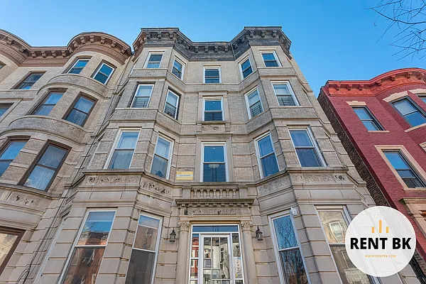 Rented by RENTBK LLC | media 18