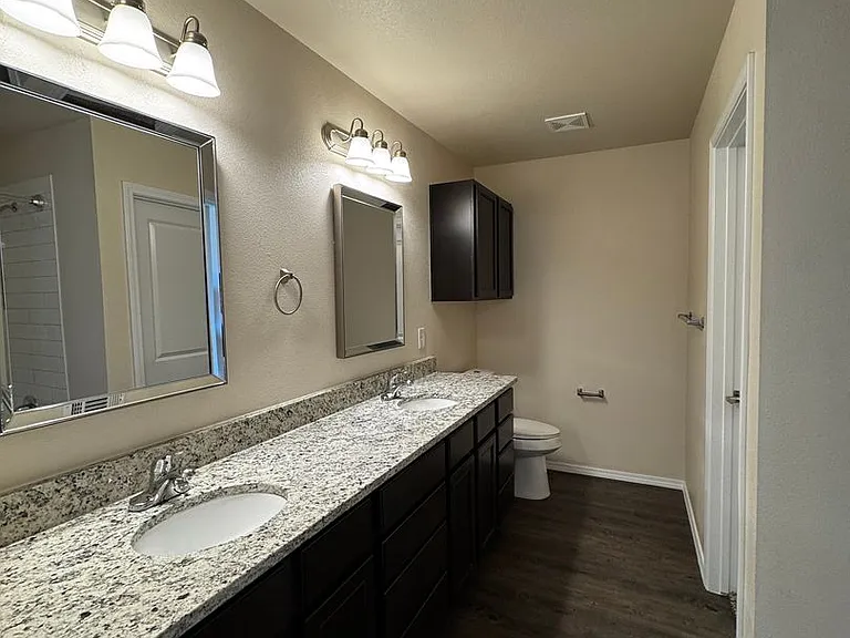 4203 Sunset St — Photo 5