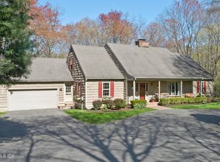 141 Weaver St, Greenwich, CT 06831
