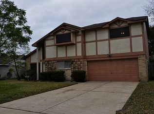 443 Oakdale Dr, Stafford, TX 77477