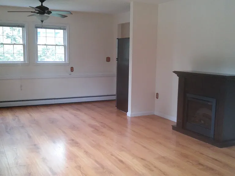 1 Cramer Rd #B — Photo 9