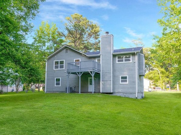 6625 Peppermill Ln S, Atlanta, GA 30349