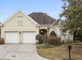 1 Bear Creek Dr, New Orleans, LA 70131