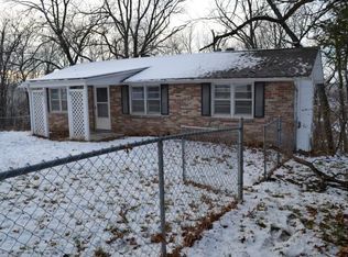2613 N Creasy Springs Rd, Columbia, MO 65202