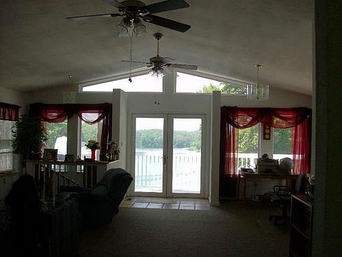 3rd image of 749 Bluewater Dr