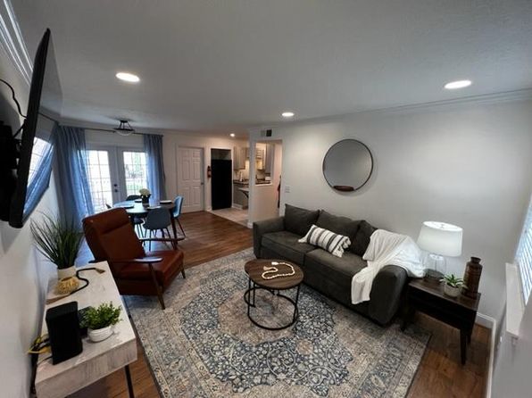 625 Penny Ln Unit 625