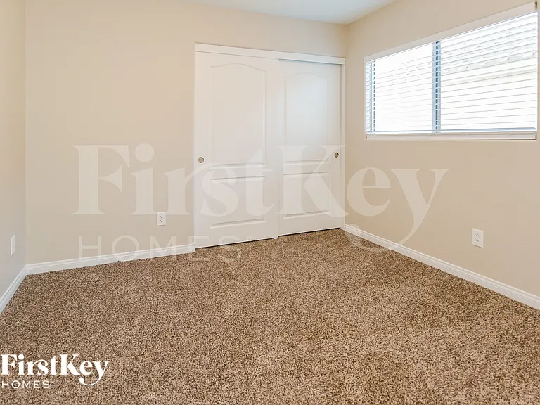 215 Del Cira Ave — Photo 10