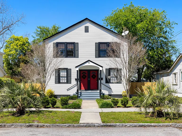 20 Dunnemann Ave #B — Photo 38