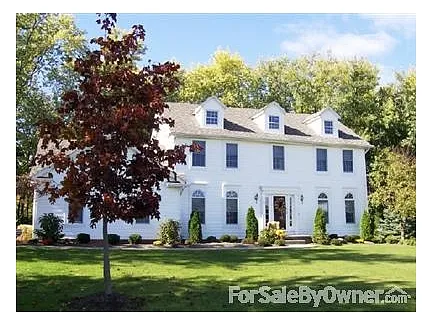299 Jade Cir photo 1