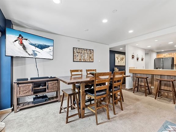 5th image of 645 S Park Avenue UNIT 3-404