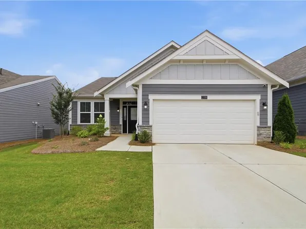 210 Balsam Dr, Dallas, GA 30157