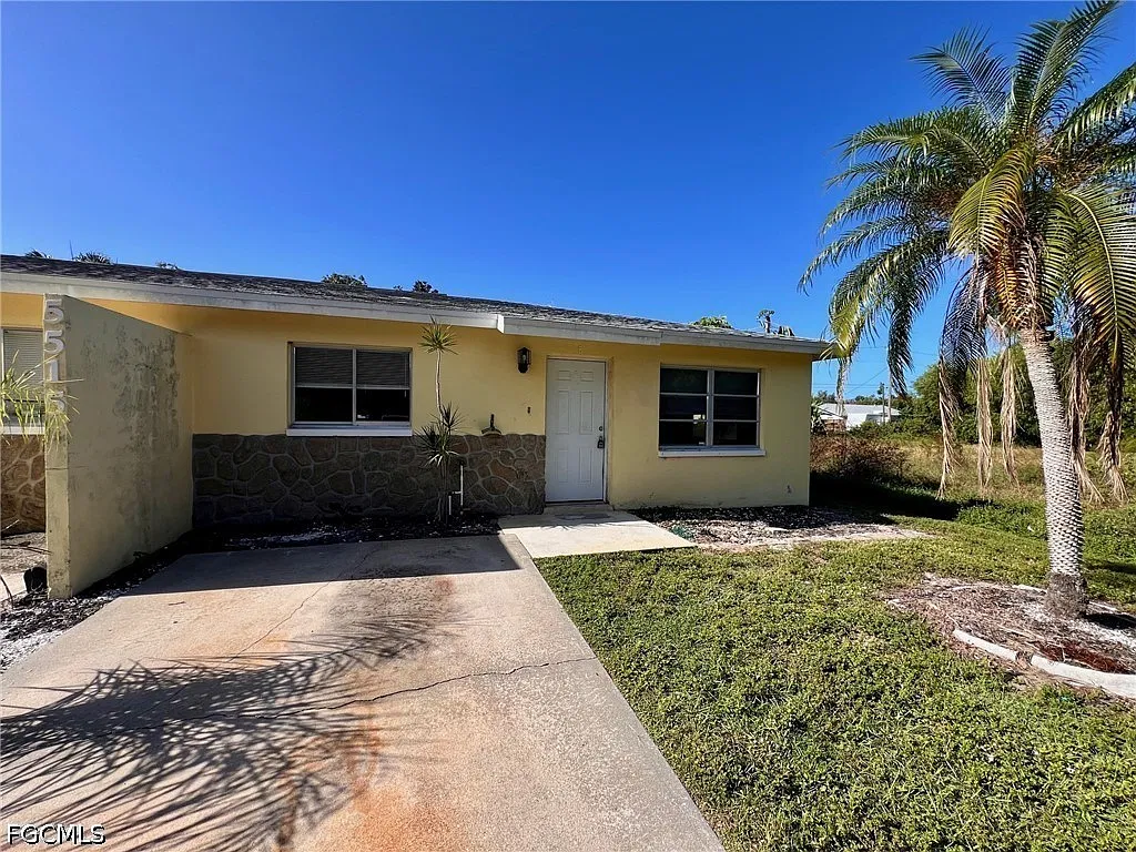 2 bed, 1.0 bath, 840 sqft, $1,350 — Photo 1