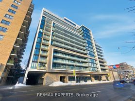 3018 Yonge St