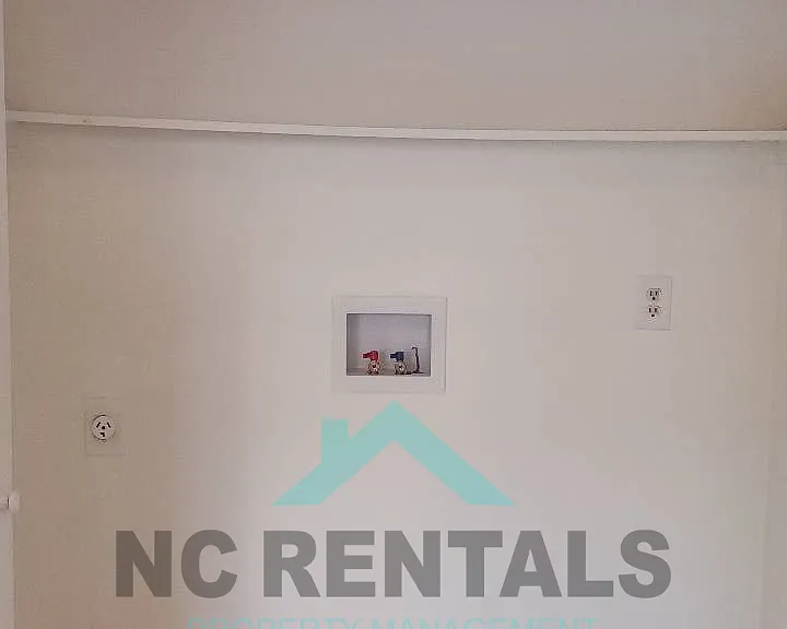100 Kristin Dr #C5 — Photo 34