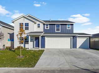 3882 E Berwick Dr, Nampa, ID 83686