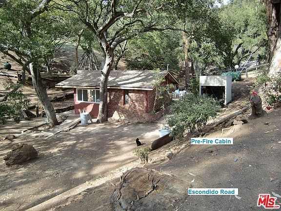 2nd image of 2943 Escondido Dr
