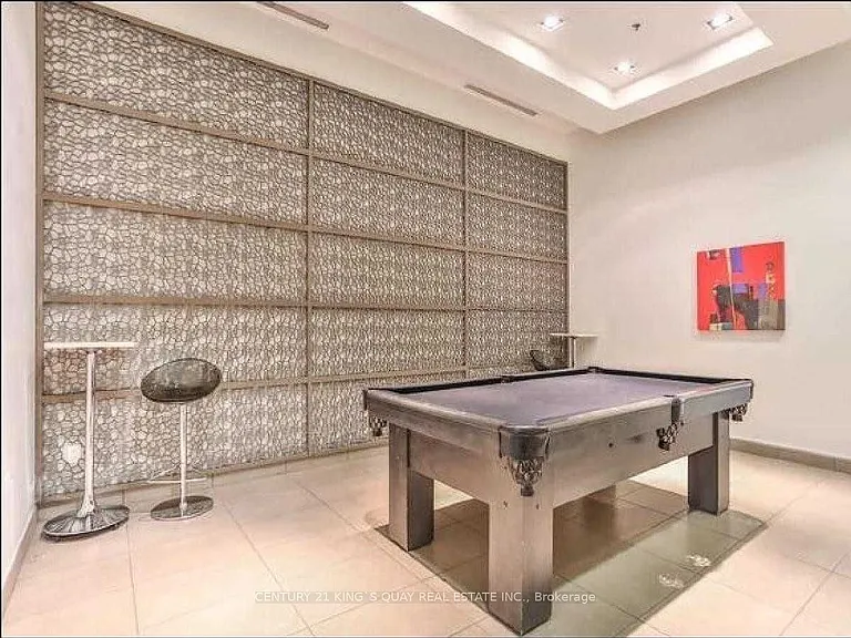 19 Singer Ct #218 — Photo 15