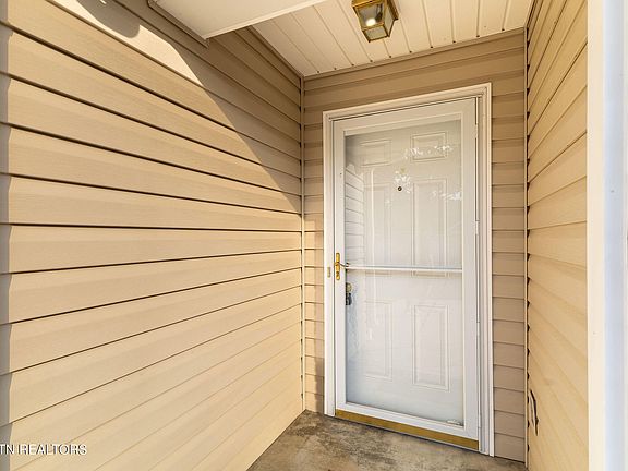 2nd image of 716 Graham Way