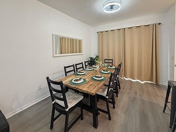 4th image of 1302 S Beach Cir