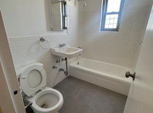 4300 Hutchinson River Pkwy E #23C, Bronx, NY 10475