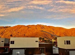 1046 Hunter Dr, Palm Springs, CA 92262