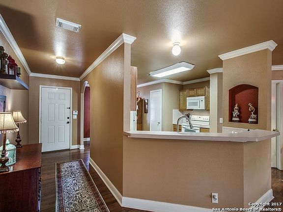 3rd image of 15134 Kamary Ln