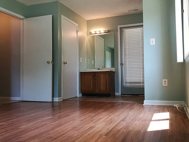 2113 Aspen Dr — Photo 6