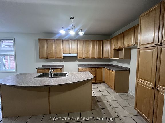 5th image of 2518 Rugby Rd