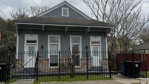 2035 Jena St Photo 1