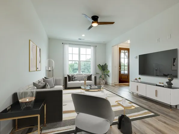 730 Old Hickory Blvd #207, Nashville, TN 37209