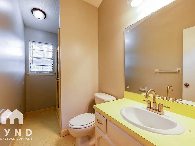 3767 Chestnut Ridge Ln — Photo 17