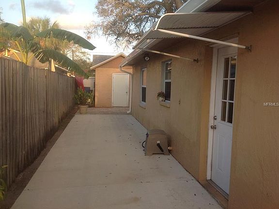 3rd image of 5113 N Matanzas Ave