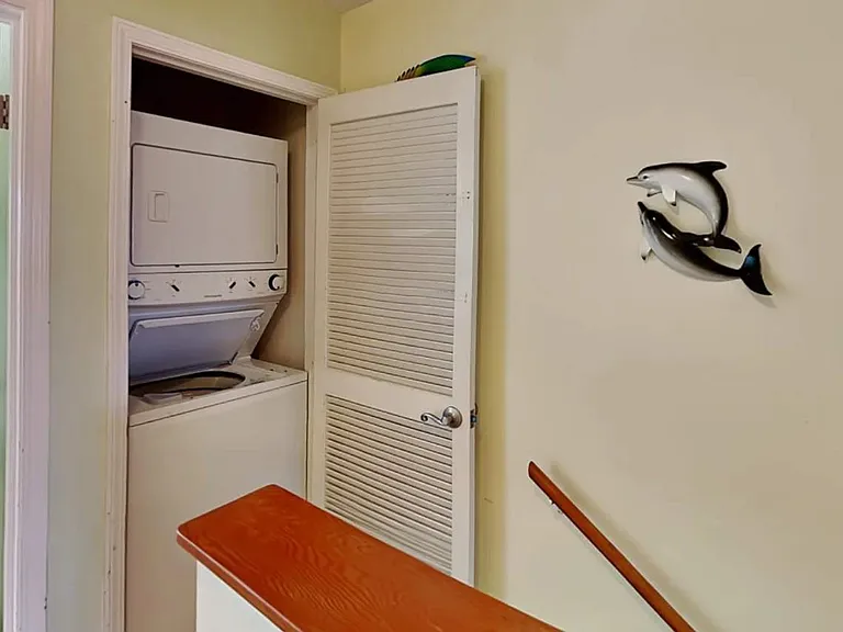 Laundry Room Cabinet