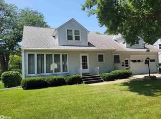201 Court Ave, Eagle Grove, IA 50533