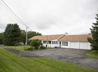 1761 Bonser Rd, Saylorsburg, PA 18353