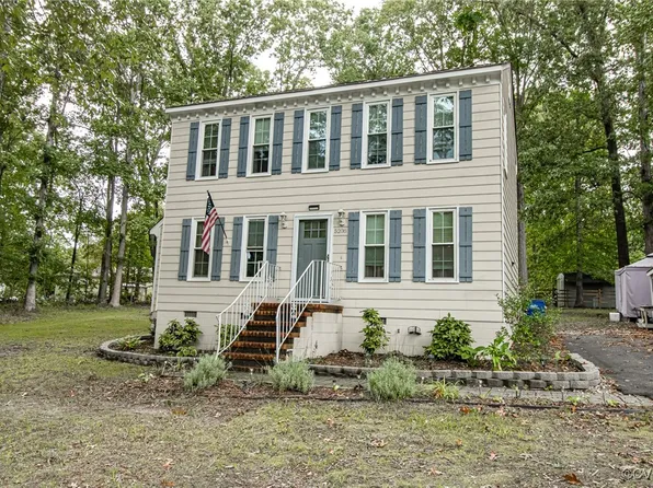 5208 Branchester Dr, North Prince George, VA 23860