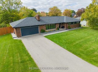 26 Wellar Ave, King, ON L0G1N0