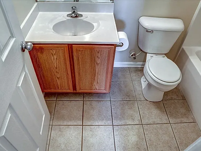 Shelbyville Place — Photo 10