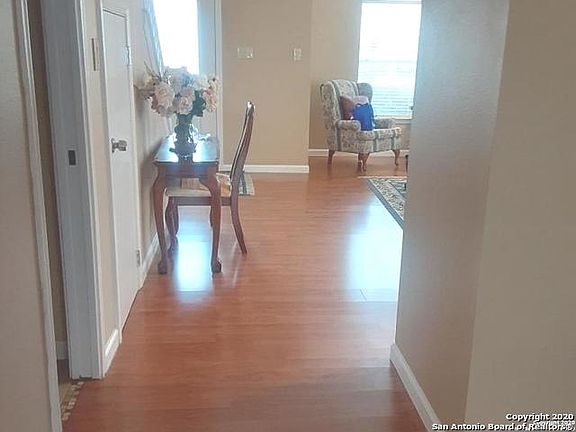 4th image of 10403 Westfield Pl